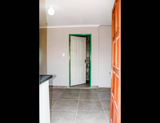 0 BEDROOM PROPERTY TO RENT IN ROODEPOORT CENTRAL